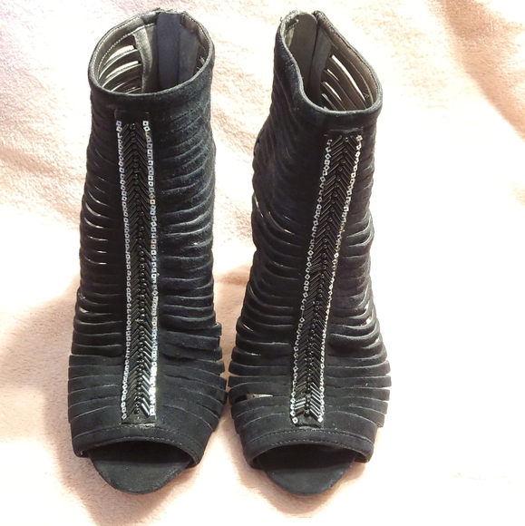 Vince Camuto 'Caitlyn' Boot - Picture 2 of 5